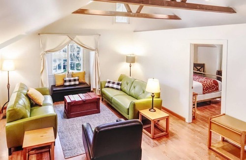 Carmel Valley House | Archer House - Carmel Valley CA - 4 bedroom/2 bath house