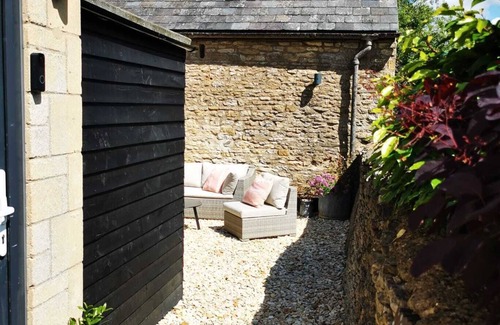 Stow-on-the-Wold Apartment | Architect designed home in the heart of Stow-on-the-Wold