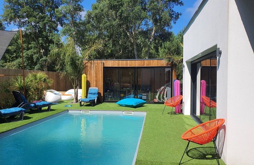 Moliets-et-Maa Villa | Architect-designed villa with heated pool