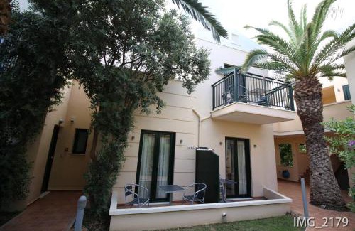 Daratsos Apartment | Architect's Apartments