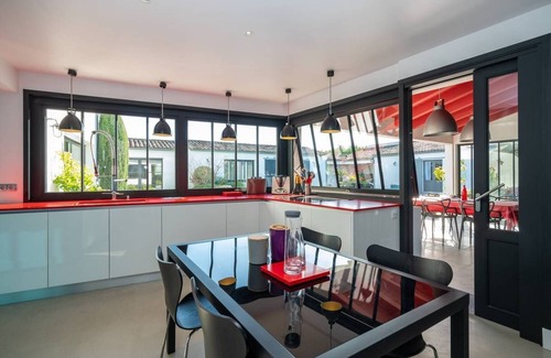 La Flotte House | Architect villa for large families with heated pool in la Flotte