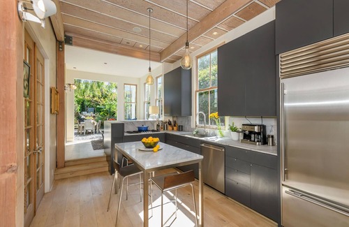 Buena Vista House | Architectural Luxury w/Views, Walkable & Central