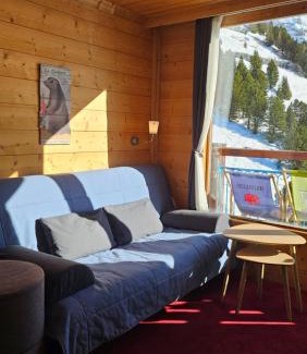 Arc-2000 Apartment | Arcs 2000, plein sud skis aux pieds, south-facing ski-to-door apartment, Le Varet residence