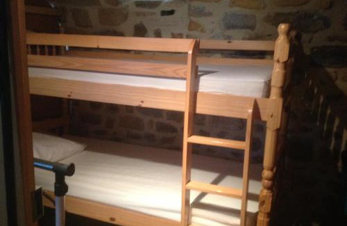 Grospierres House | Ardèche les cigales gîte églantier avec piscine partagée