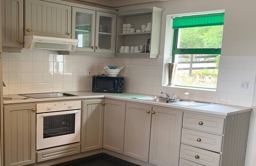 Ardnatrush Cottage | Ardnagashel Est No 7 - a two story that sleeps 4 guests in 2 bedrooms