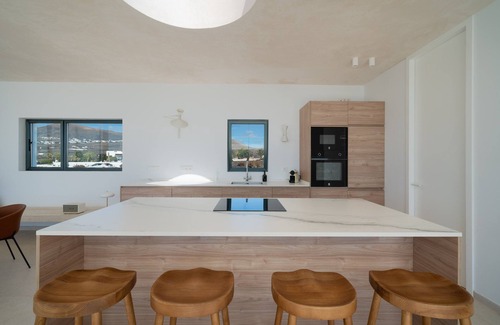 Tias Villa | Areté. Casa Agua, con Increíble Terraza y Vistas Panorámicas al mar