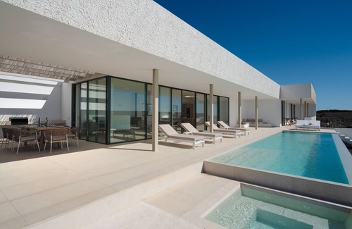 Tias Villa | Areté. Casa Agua, con Increíble Terraza y Vistas Panorámicas al mar
