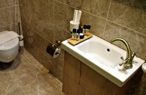 Gjirokaster Hotel | Argyropolis Boutique Hotel