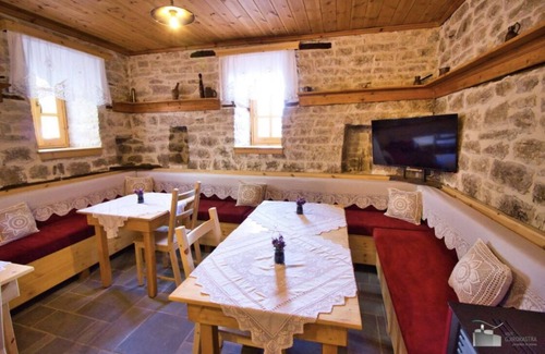 Gjirokaster Hotel | Argyropolis Boutique Hotel