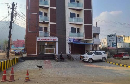 Vellore Hotel | Arihanth Inn