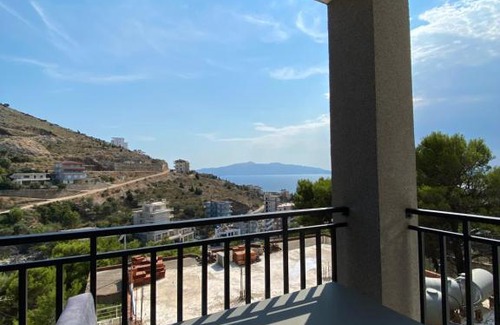 Qafe e Gjashtes Apartment | Arijon Rentals Apartaments 2022