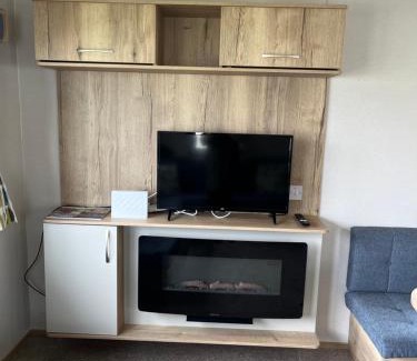 Clacton-on-Sea House | Arizona - Pura Vida Holidays Caravan