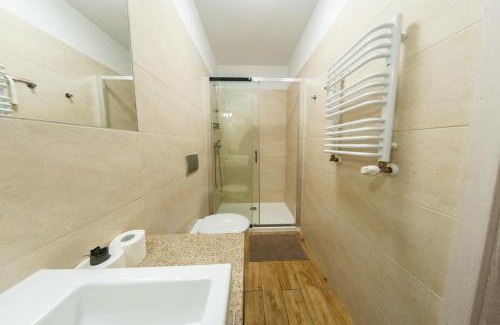 Miedzywodzie House | Arka - pokoje z osobnymi wejściami na parterze
