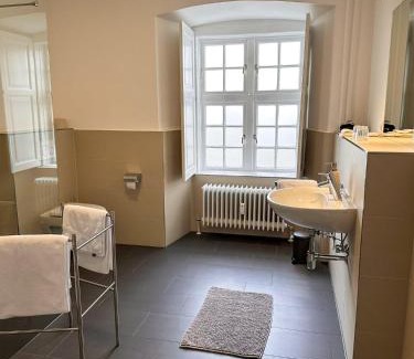Emkendorf House | Arkaden-Zimmer Emkendorf