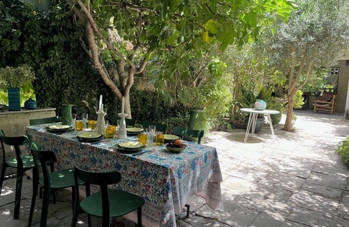 Arles City Centre House | ARLES center Charming house & beautiful character Private and quiet garden