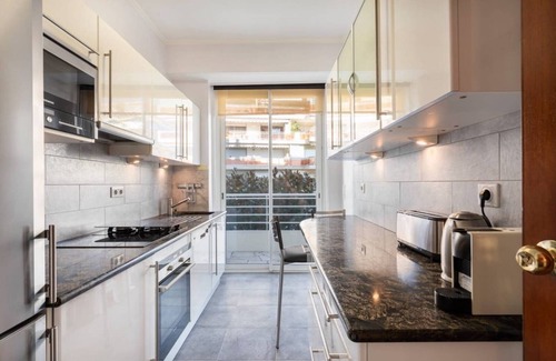 Pointe Croisette Apartment | ARM1 - Beautiful 2-room apartment with corner terrace