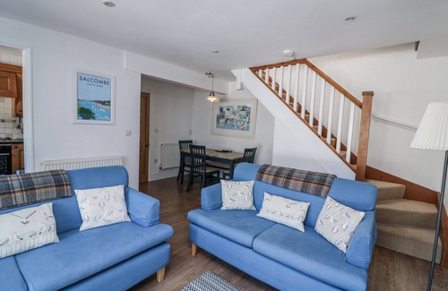 Dartmouth Cottage | ARMADA COTTAGE, family friendly, with open fire in Dartmouth