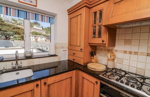 Dartmouth Cottage | ARMADA COTTAGE, family friendly, with open fire in Dartmouth