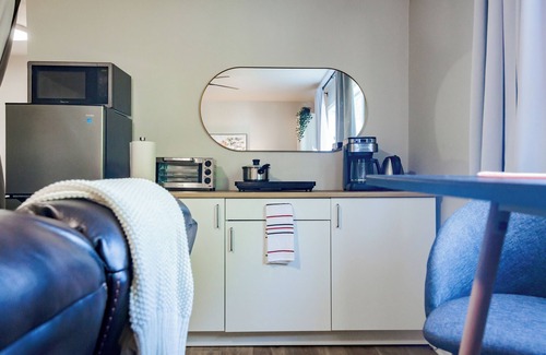 Halifax Apartment | Armdale Retreat + Free Photoshoot!