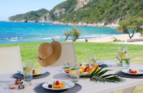 Afionas House | Armikes Beachfront Suites Afionas