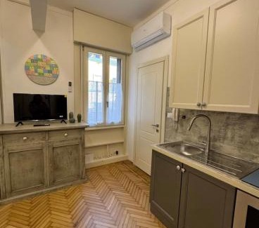 Cremona Apartment | Aro's House