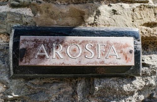 Bala House | Arosfa