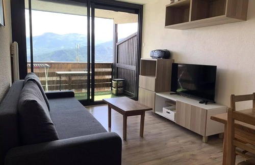 Pra Loup Apartment | Arribau Residence - Renovated studio near the slopes and commperces, for 4 people, in Pra Loup