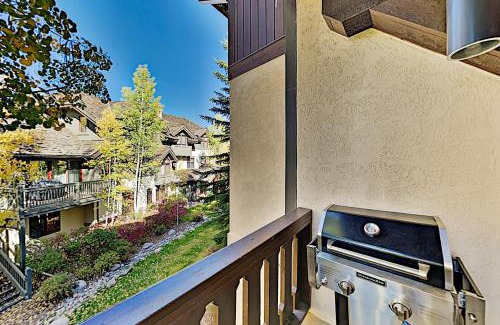 Edwards Apartment | Arrowhead Escape