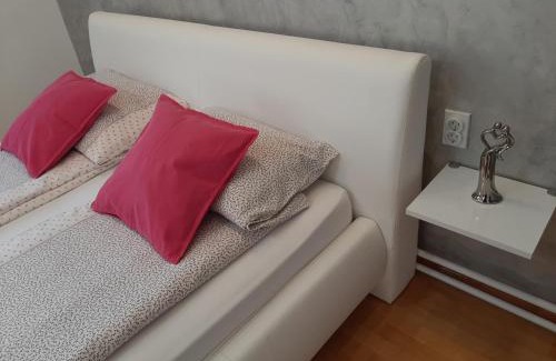 Petrovaradin Apartment | Ars Duo