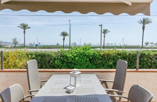 Empuriabrava Apartment | Art- Apartamentos Revilla Tacke A