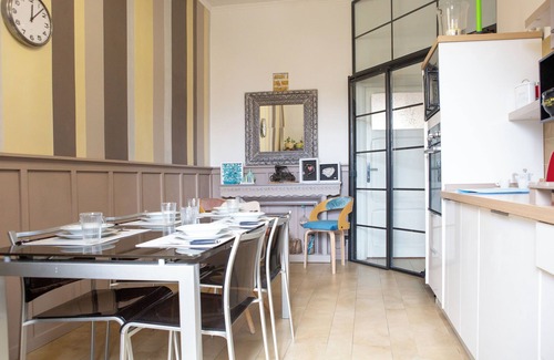 Tuscolano Apartment | Art Apartment