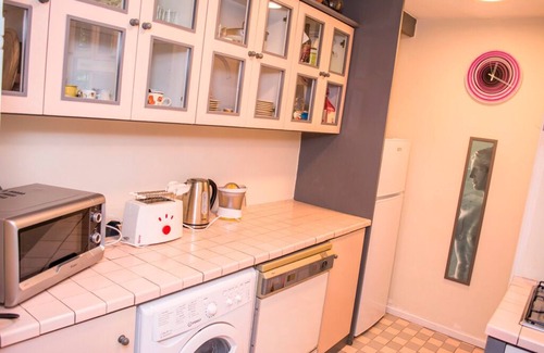 Chiaia Apartment | Art, confort and style in the best location for living Naples!