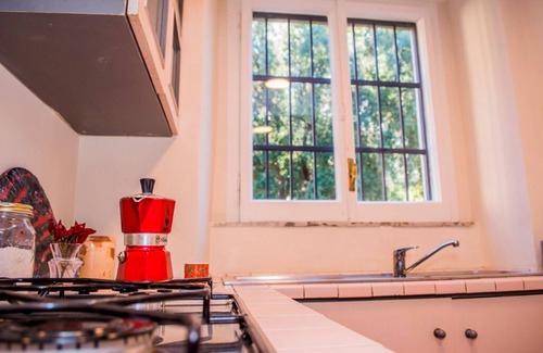 Chiaia Apartment | Art, confort and style in the best location for living Naples!