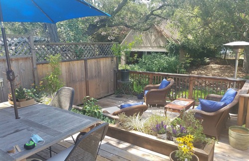 Trestle Glen House | Art Deco Dream Cottage in the Heart of Oakland