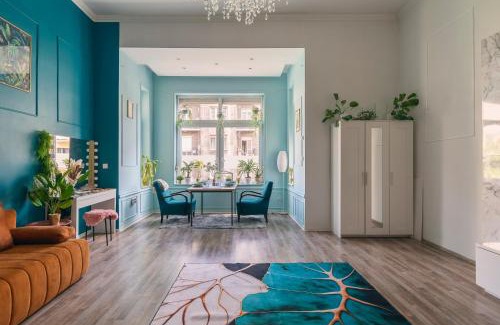 Erzsebetvaros Apartment | Art Deco Grand Apartment by City Park 78m2 Fireplace