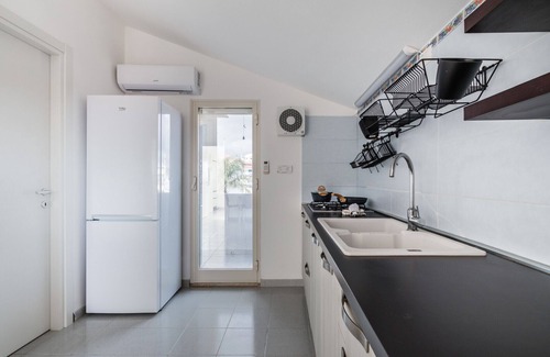 Marina di Ragusa Apartment | ARTEMIDE: Sea View - Marina di Ragusa center
