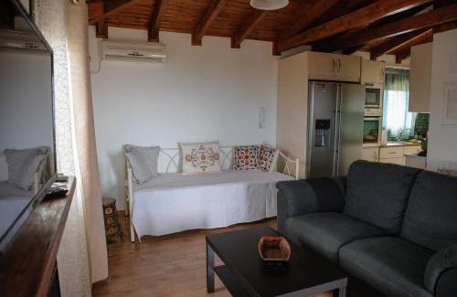 Spata-Artemida Apartment | Artemis Sunrise