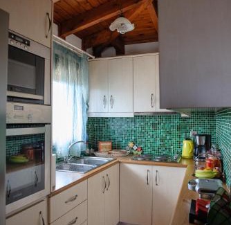 Spata-Artemida Apartment | Artemis Sunrise