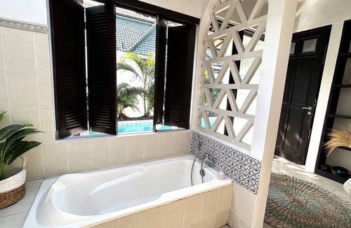 Dyanapura Hotel | Artemis Villa and Hotel