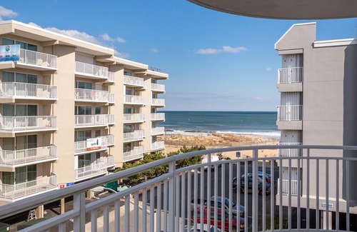 Midtown Ocean City Apartment | Artesia 302 - Spacious 2,000-SqFt, Ocean & Bay Views!