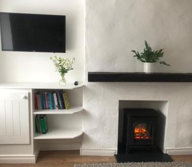 Hillsborough Apartment | Arthur Street cottage