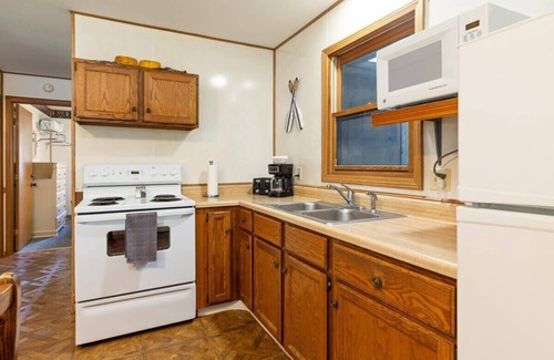 Indian Point Cabin | Artilla Cove Cabin 2 - Lake views - Outdoor pool!