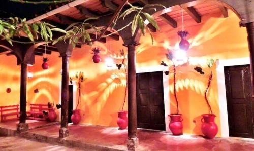 Del Cerrillo House | Artisanal-Casa in the Center of San Cris