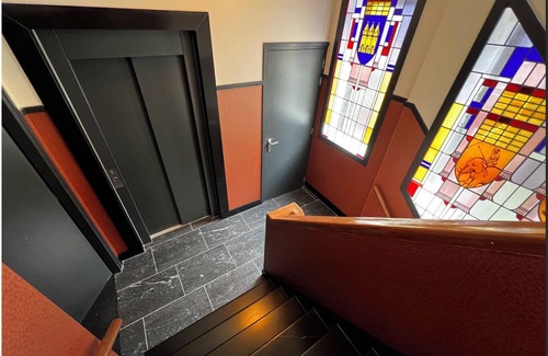 Centrum Apartment | Artist-inspired suite for 2 with king bed, private kitchen, air conditioning, and modern comforts. Perfect for couples, solo travelers, or business stays.