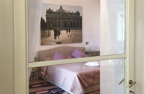 Spoleto Apartment | Artist's Retreat: 2 bedroom, 2 bath apartment