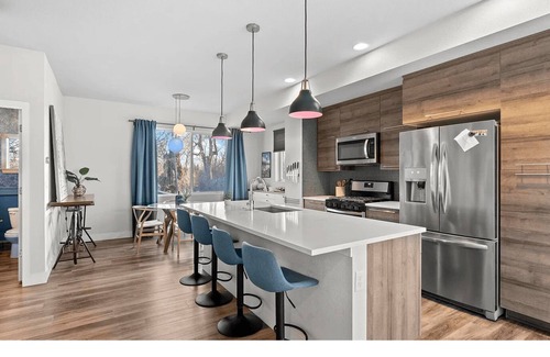 Lakewood House | Artsy 3-Bedroom/3.5 Bath Townhouse in Lakewood, CO - Downtown Denver & Red Rocks