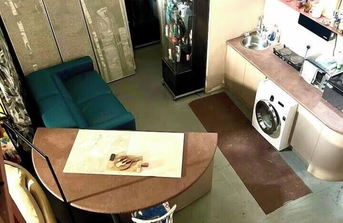 Holloway Apartment | Arty infused Loft with ac near Emirates Stadium