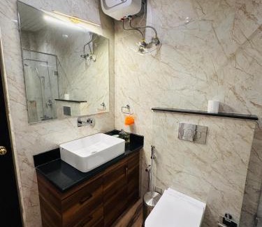 Varanasi House | Aruna Farm House