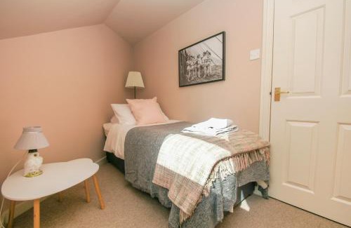 Kemptown House | Arundel Mews - Parking - by Brighton Holiday Lets