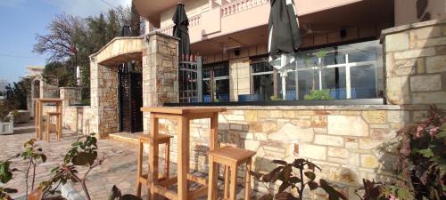Lukove Hotel | Arvi Rooms